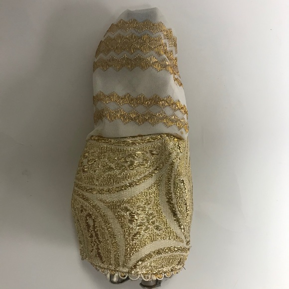 Doll - Picture 6 of 12